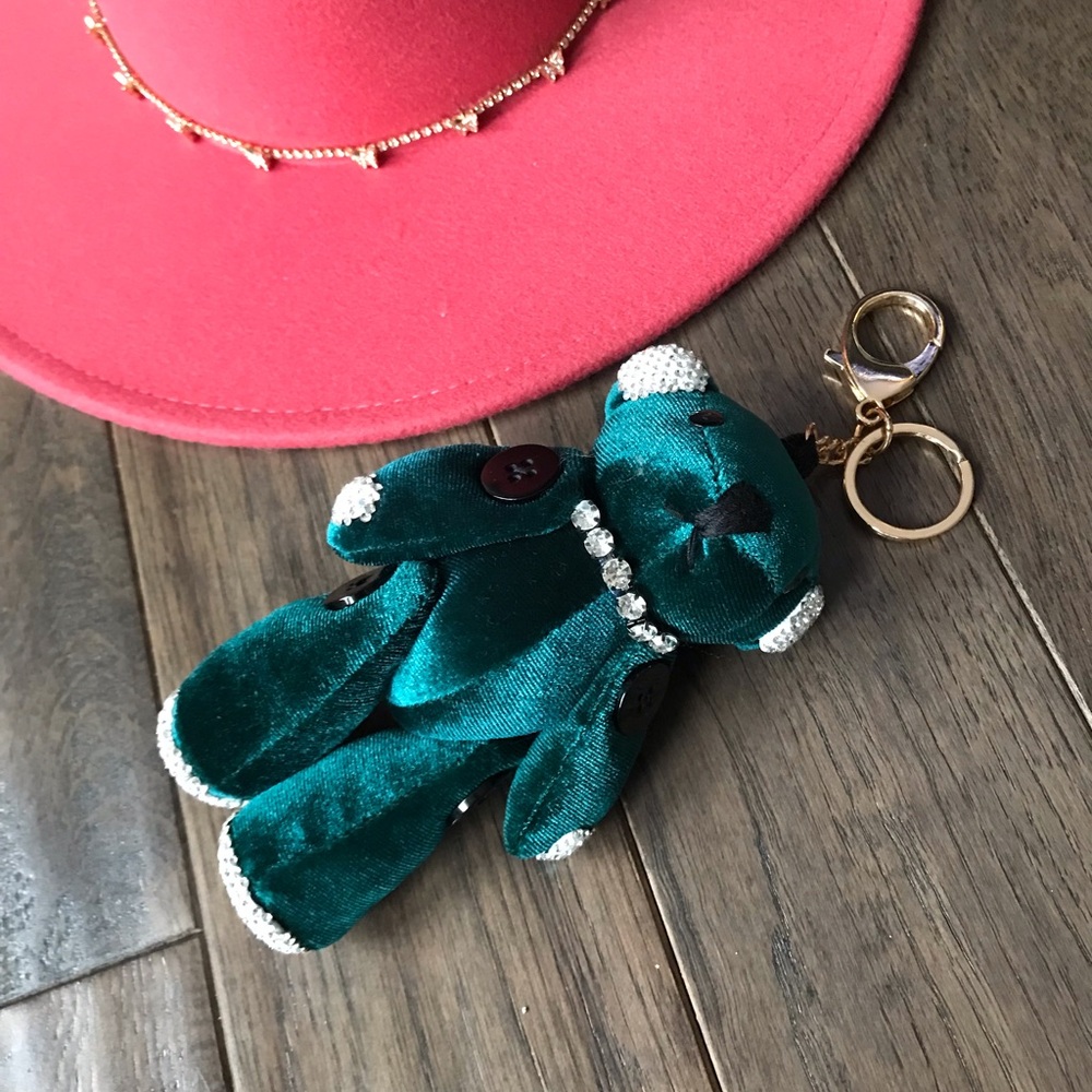 Green Velvet Rhinestone Moveable Bear Bag Charm Key Chain - Picture 14 of 16